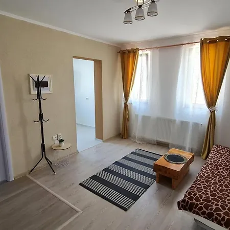 Apartmán Pomiculturii 4 - Modern 1br With Balcony