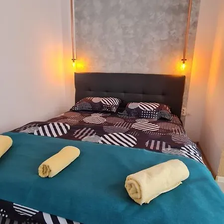 Pomiculturii 4 - Modern 1br With Balcony