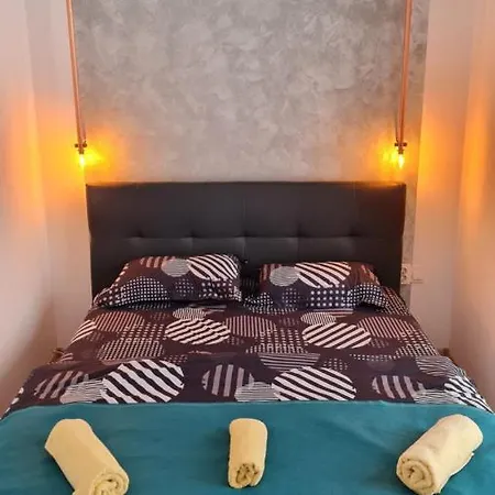 Apartmán Pomiculturii 4 - Modern 1br With Balcony