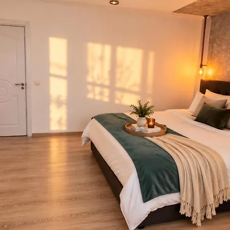 Pomiculturii 4 - Modern 1br With Balcony Apartment *